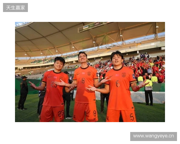 官方:徐彬加盟英超狼队