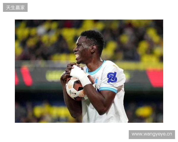 水晶宫vs狼队：迪恩-亨德森、伊斯梅拉-萨尔首发，若泽-萨、乌戈-布埃诺出战